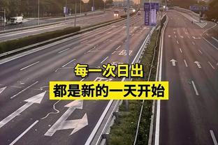 库里本季至今场均4.1助攻为生涯最低 场均3.8失误并列生涯最多